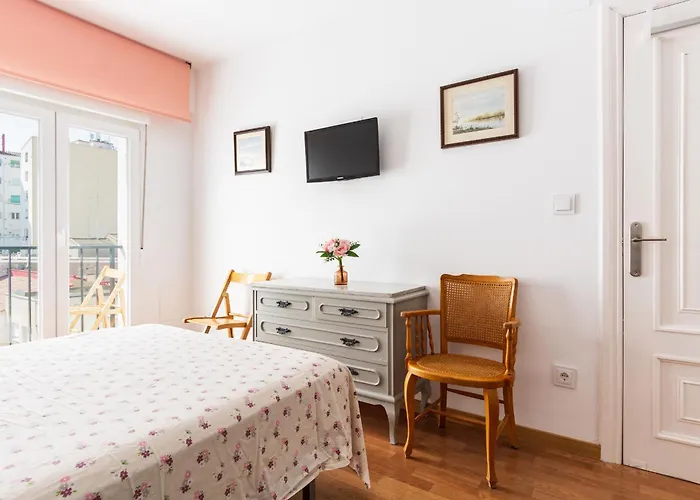 Junto Al Puente De Piedra Apartment