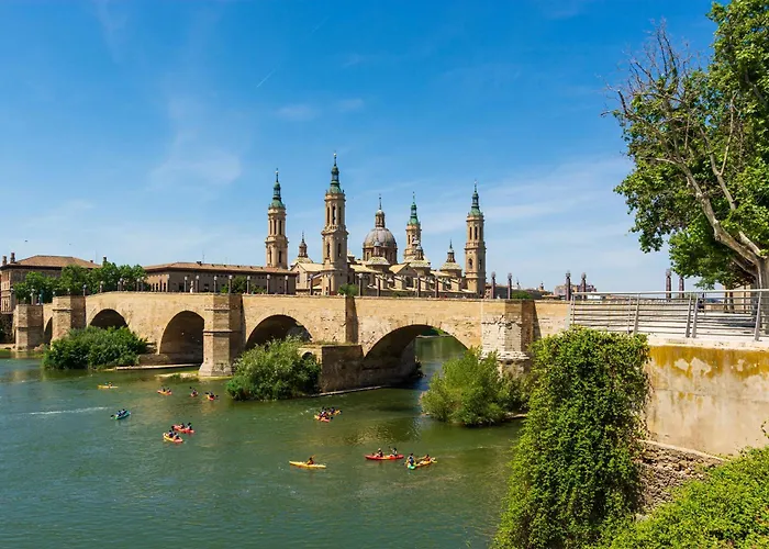 Junto Al Puente De Piedra Apartment Saragossa